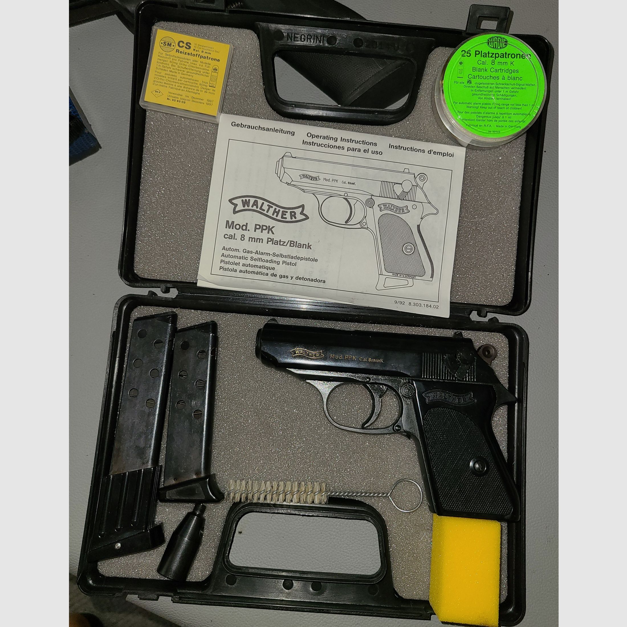 WALTHER PPK  / PTB 502 / 8mm / VIEL ZUBEHÖR / SCHRECKSCHUSS / GAS / PISTOLE / SILVESTER SELBSTVERTEIDIGUNG  