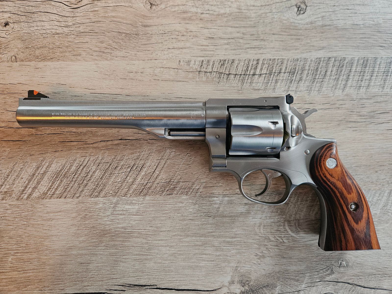Revolver .44 Magnum Ruger Redhawk