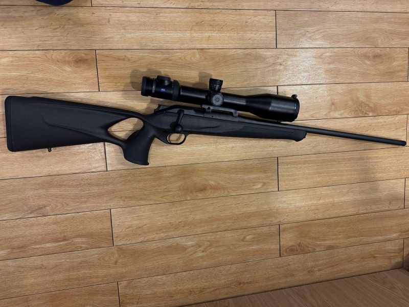 Blaser R8 Professional Success 300 win mag, afbeelding 1 van 2