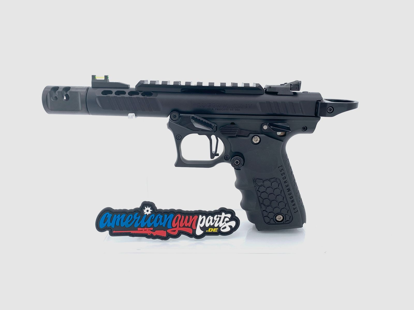 Tandemkross TANDEMIZED Ruger Mark IV 22/45 Race Gun - schwarzer 43956 Upper, schwarzer Lower, schwarze Bedienelemente