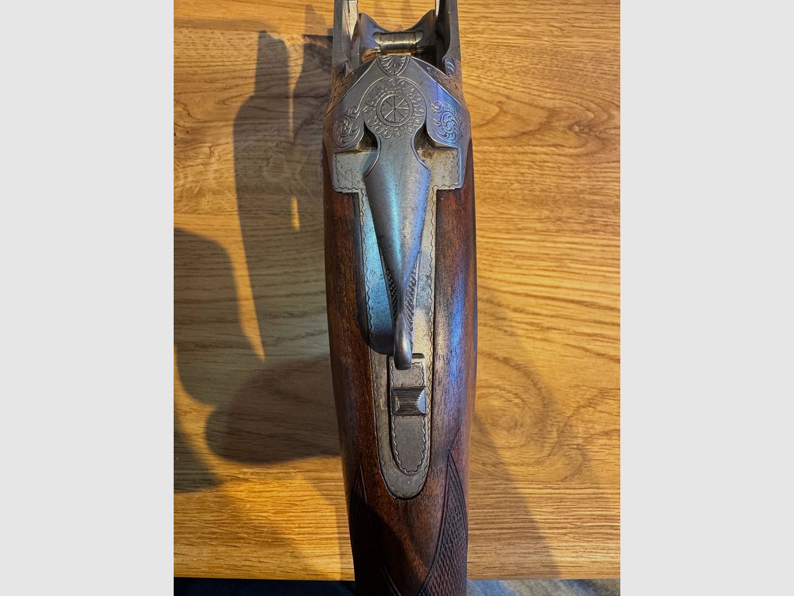 FN Browning B25 "Game Gun" B2G – Handgravur, Kal. 12/70 Bockdoppelflinte