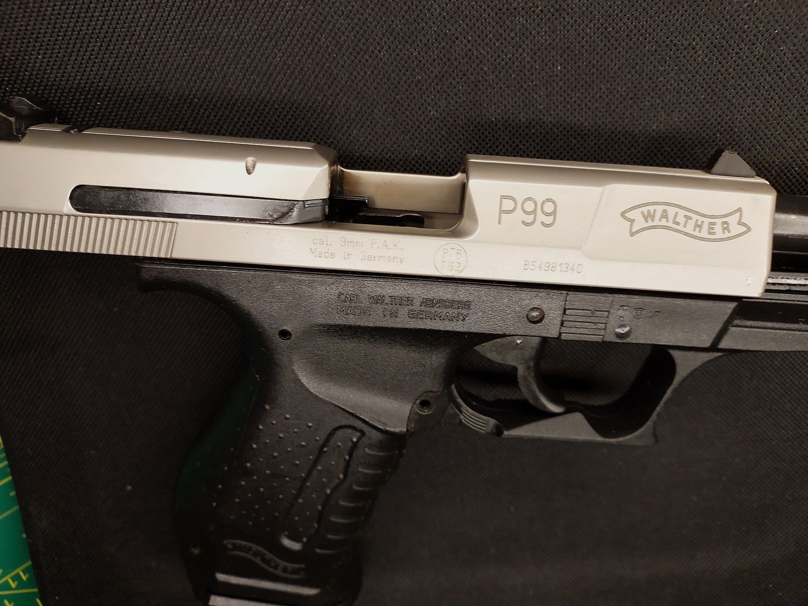 Pistolet à blanc Walther P99 9mm P.A.K. bicolore Nickel (PTB 762) P 99 avec 2 chargeurs