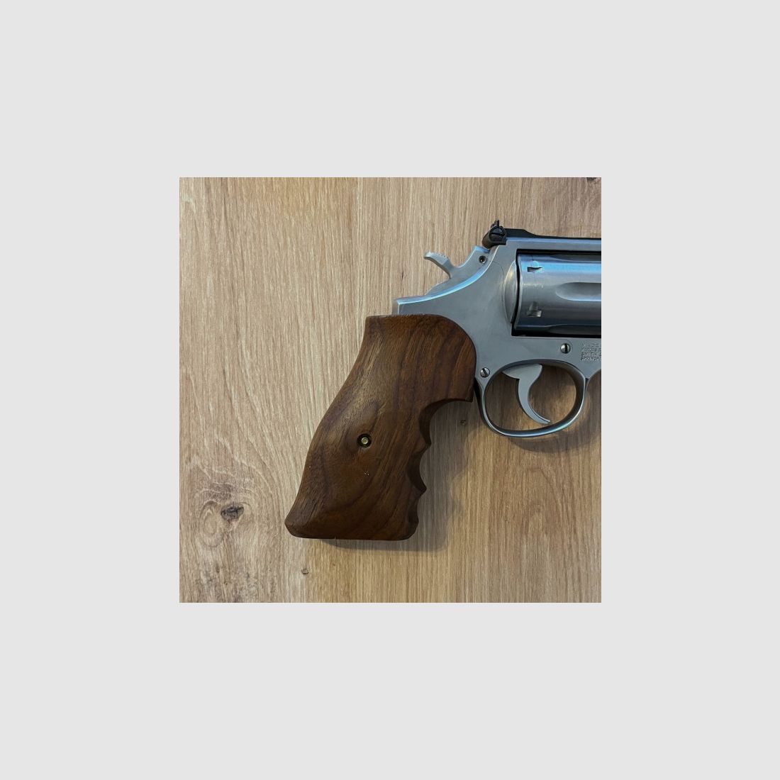 Nussbaum Griffschale - S&W Revolver K-Rahmen - S.B.