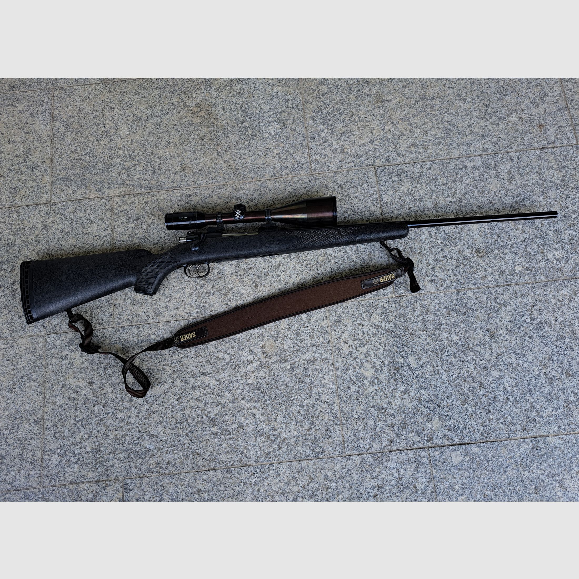 Mauser de chasse 8 x 57 IS métrique avec lunette Helia S 8 x 56 Kahles Vienne ainsi que sangle