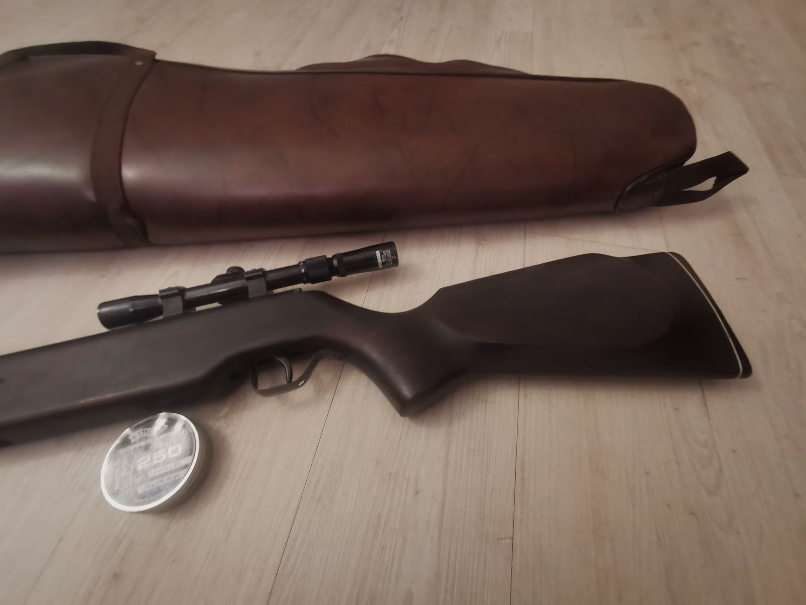 Umarex luchtgeweer in kaliber 5,5 - ouder model