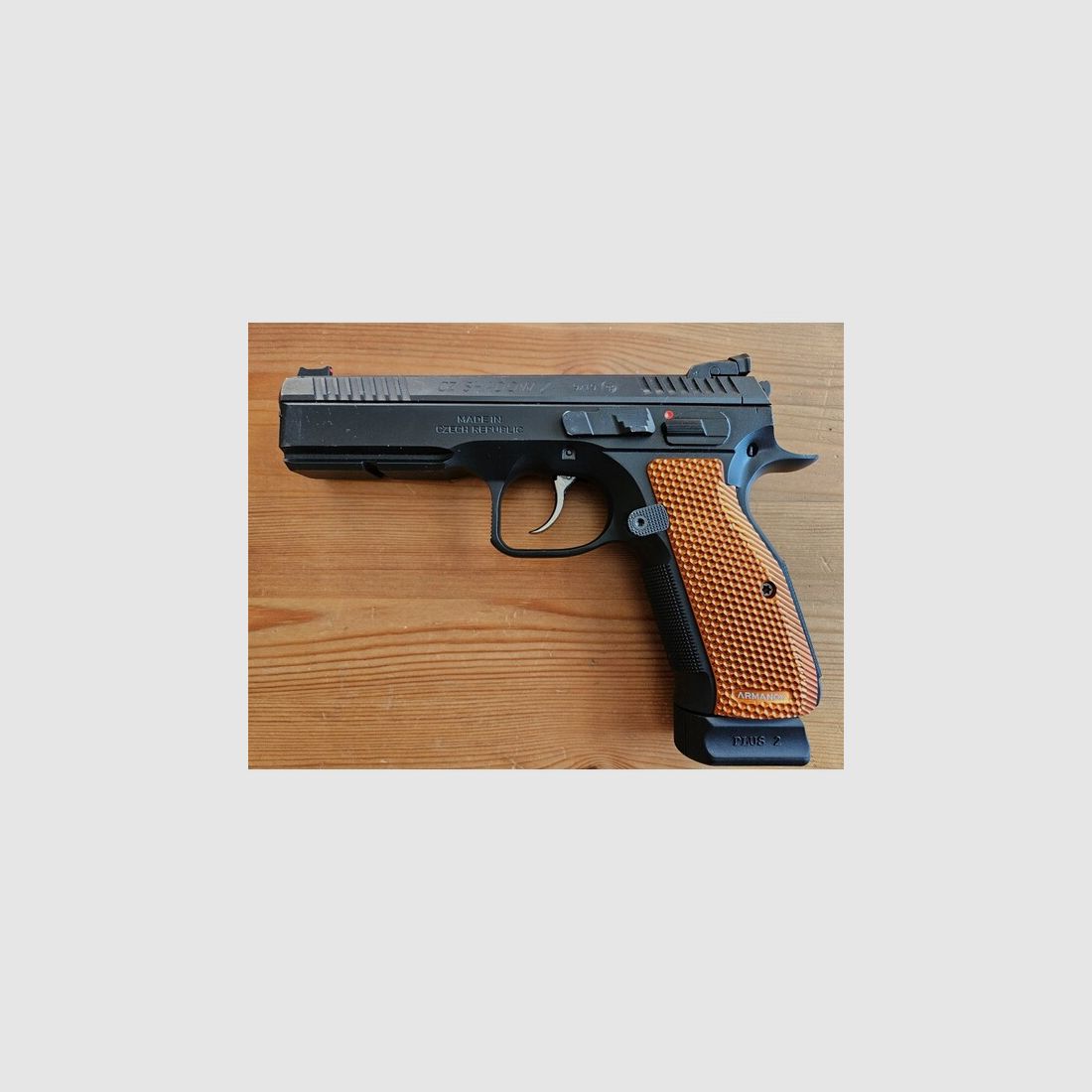 Pistole CZ SP02 Shadow 9mm und Wechselsystem Shadow 2 .22lfB