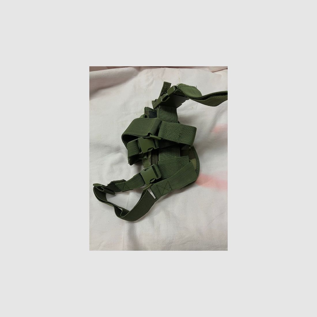 Confezione di fondine per pistole o revolver