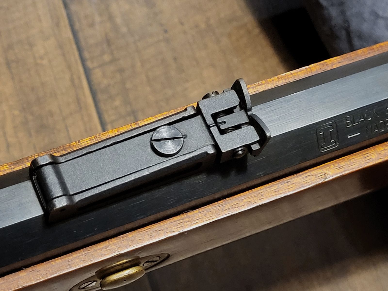 Investarm cal. 45 Perkussionsgewehr Hawken
