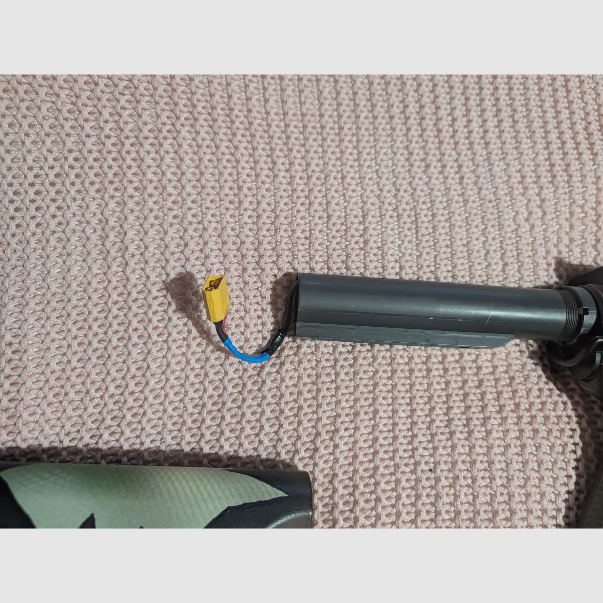 Ares Amoeba 008 S-AEG 6mm Airsoft M4 *lackiert*, Bild 4 von 9
