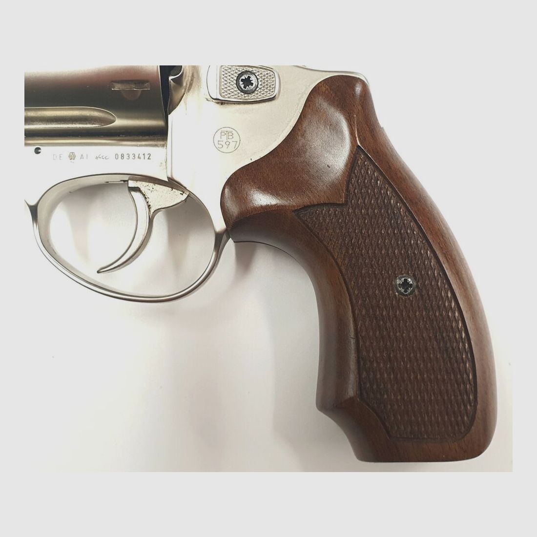 Röhm Schreckschussrevolver RG99N, Satin mit Holzgriffschalen, 9mm R.K., gebraucht