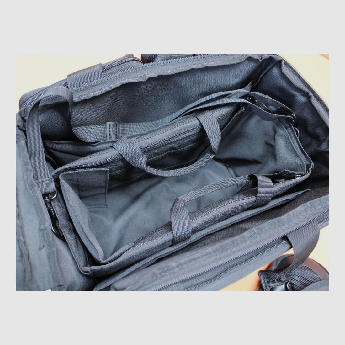 Walther	 Walther Range Bag/ Waffentasche ca. 53x35x27cm mit Innentaschecm mit Innentasche