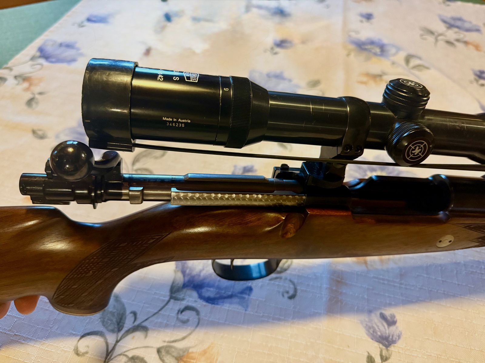 Langwaffe Fabrique Nationale d'Armes de Guerre 8x68S mit Zielfernrohr und Munition