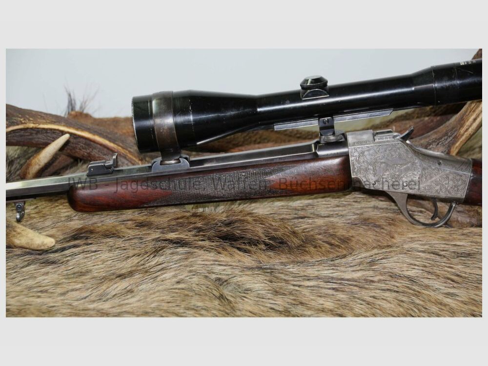Carabina Stoermer con cañón octogonal 6,5x68R