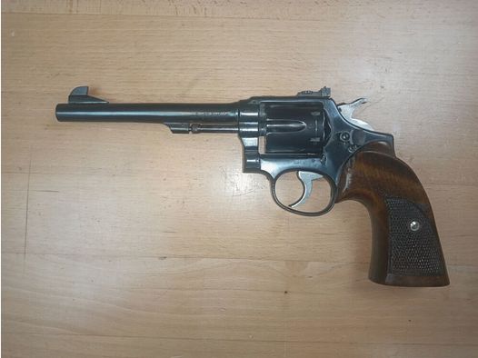 Smith & Wesson / Parker Hale M&P aptiert auf .22lr