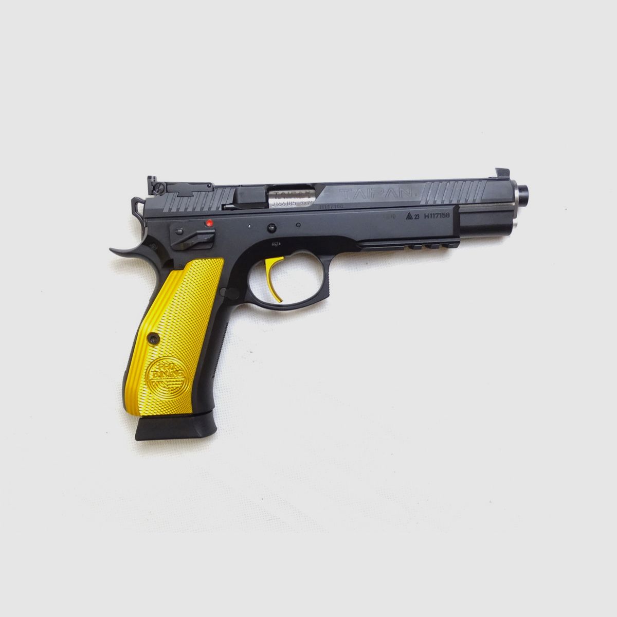 CZ Taipan Pro Tuning Gold Kal. 9mm