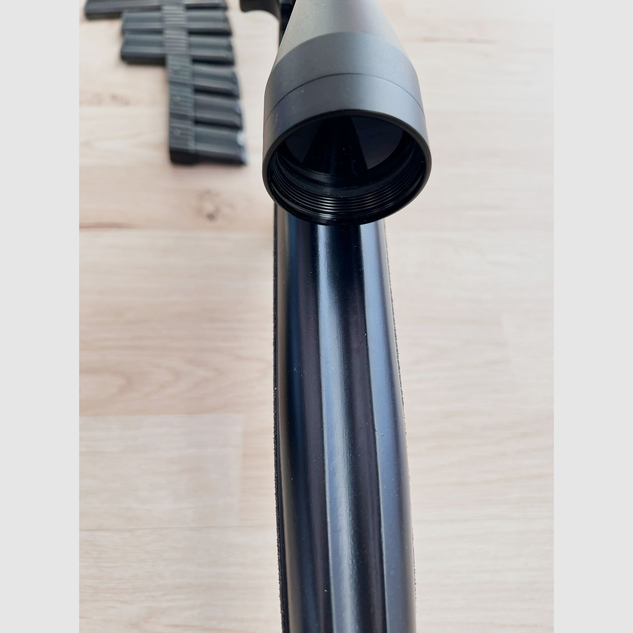 Erma EGM 1-Black -   KK-Selbstlader mit 7 Magazinen