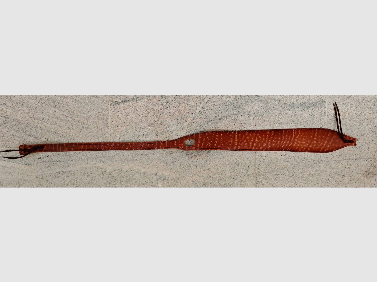 Sangle de fusil en cuir de buffle