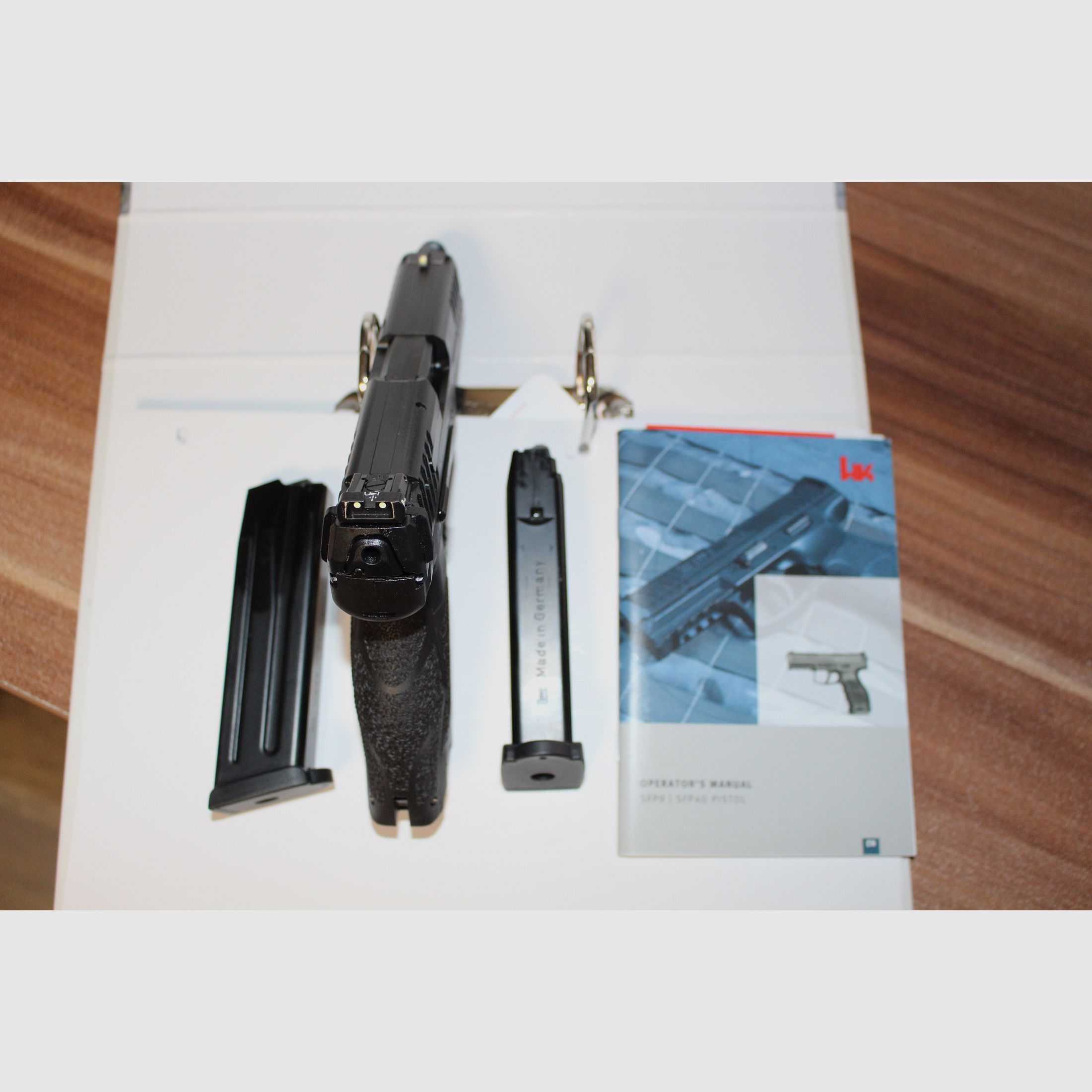 Halbautomatische Pistolie HK SFP 9 SD