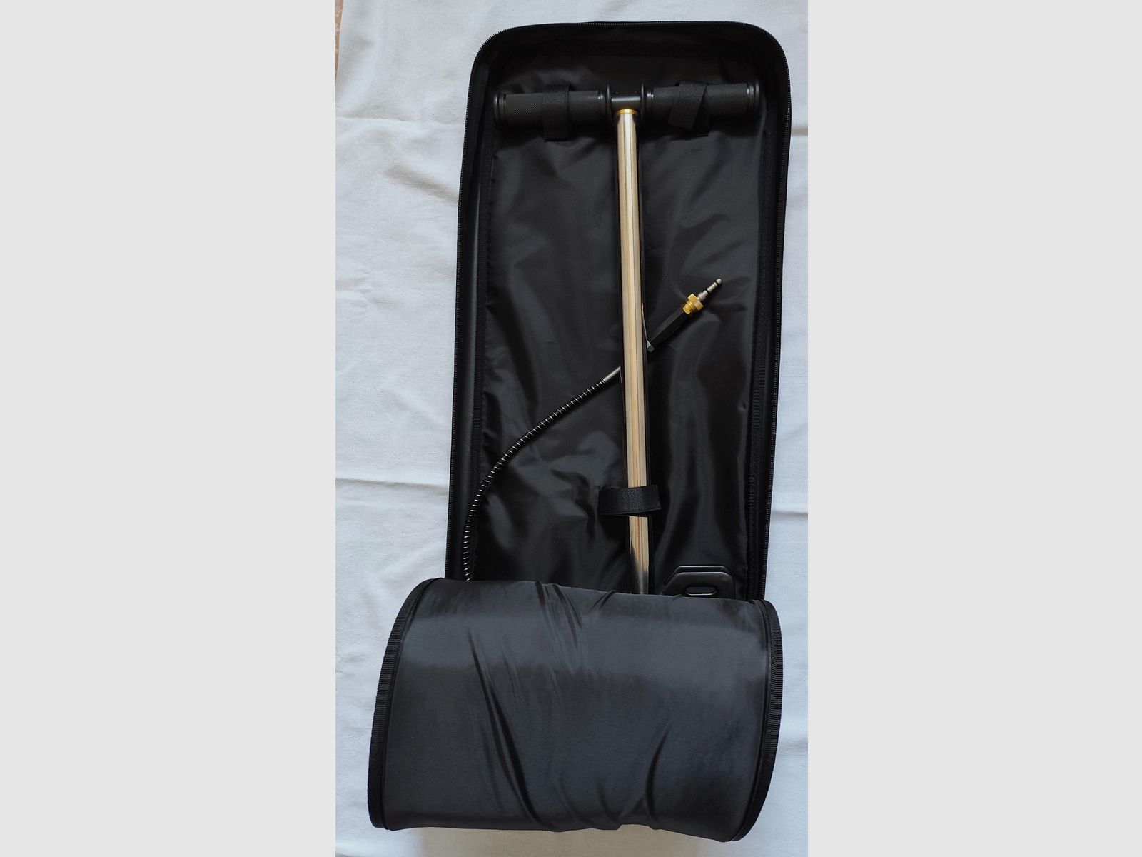 Pistolet pneumatyczny Diana Bandit+ Pompka powietrzna