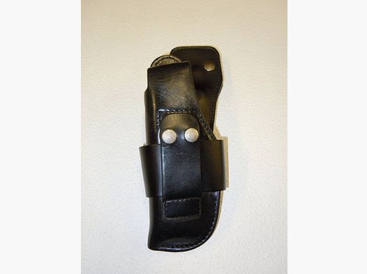 Lederholster Firma Höppner und Schuhmann Gürtel- Schwarzes Holster für Pistole SIG SAUER P6 und P225