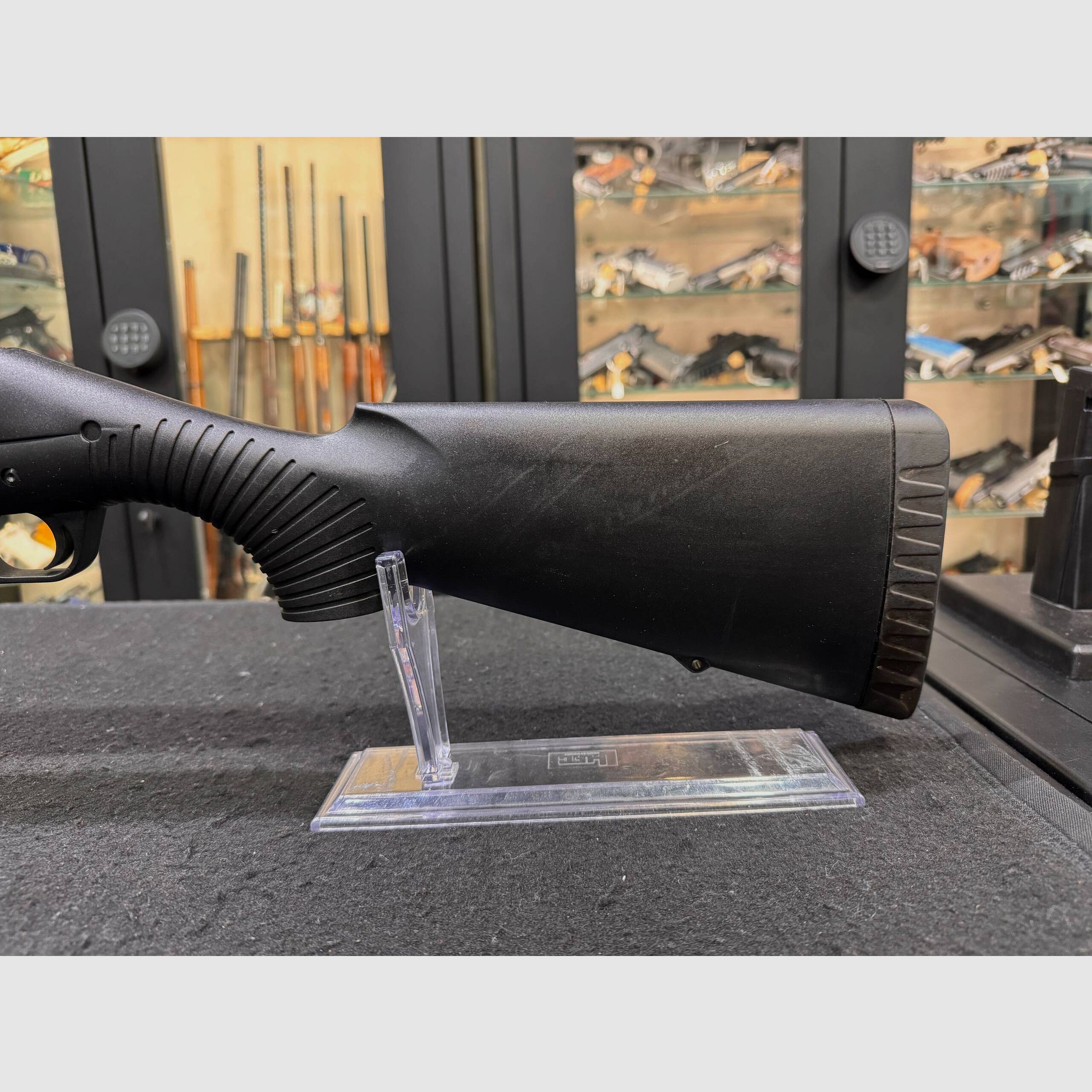 Benelli Nova Black, Bild 4 von 8