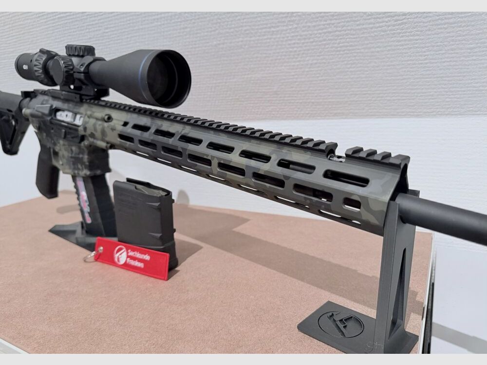 Savage Arms MSR10 Hunter Midnight Camo mit Meopta