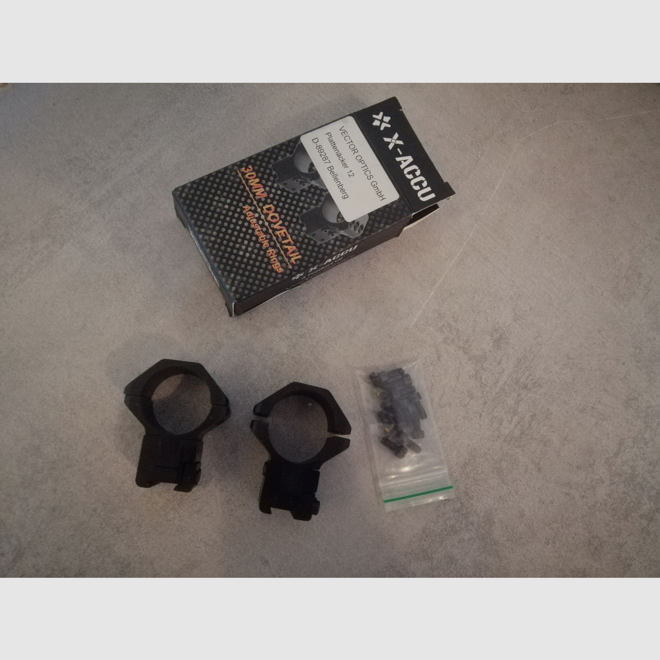 Victor Optics Veyron 3-12x44 Zielfernrohr mit verstellbaren Montagen