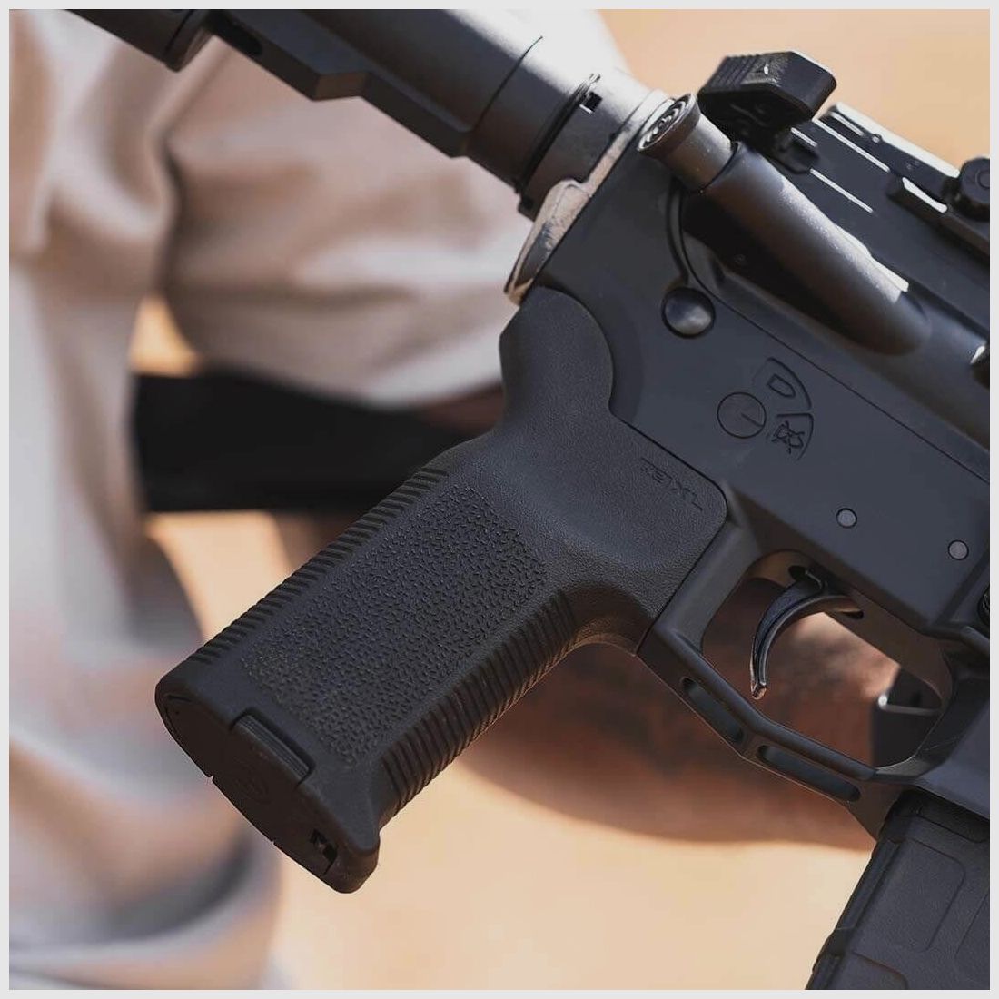 Poignée MOE K2 XL AR15/M4 noir, image 5 sur 5