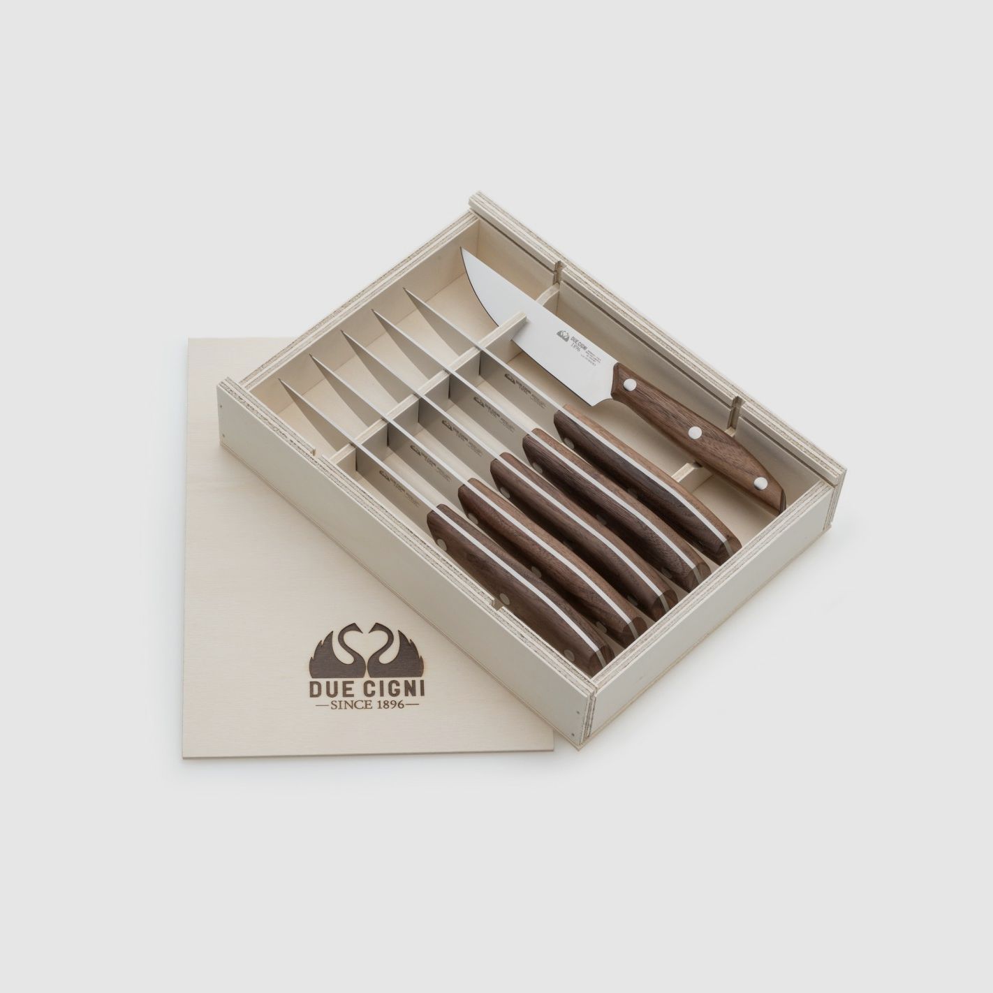 Due Cigni - Set of 6 American Steak "Series 1896" Walnut, image 1 of 4