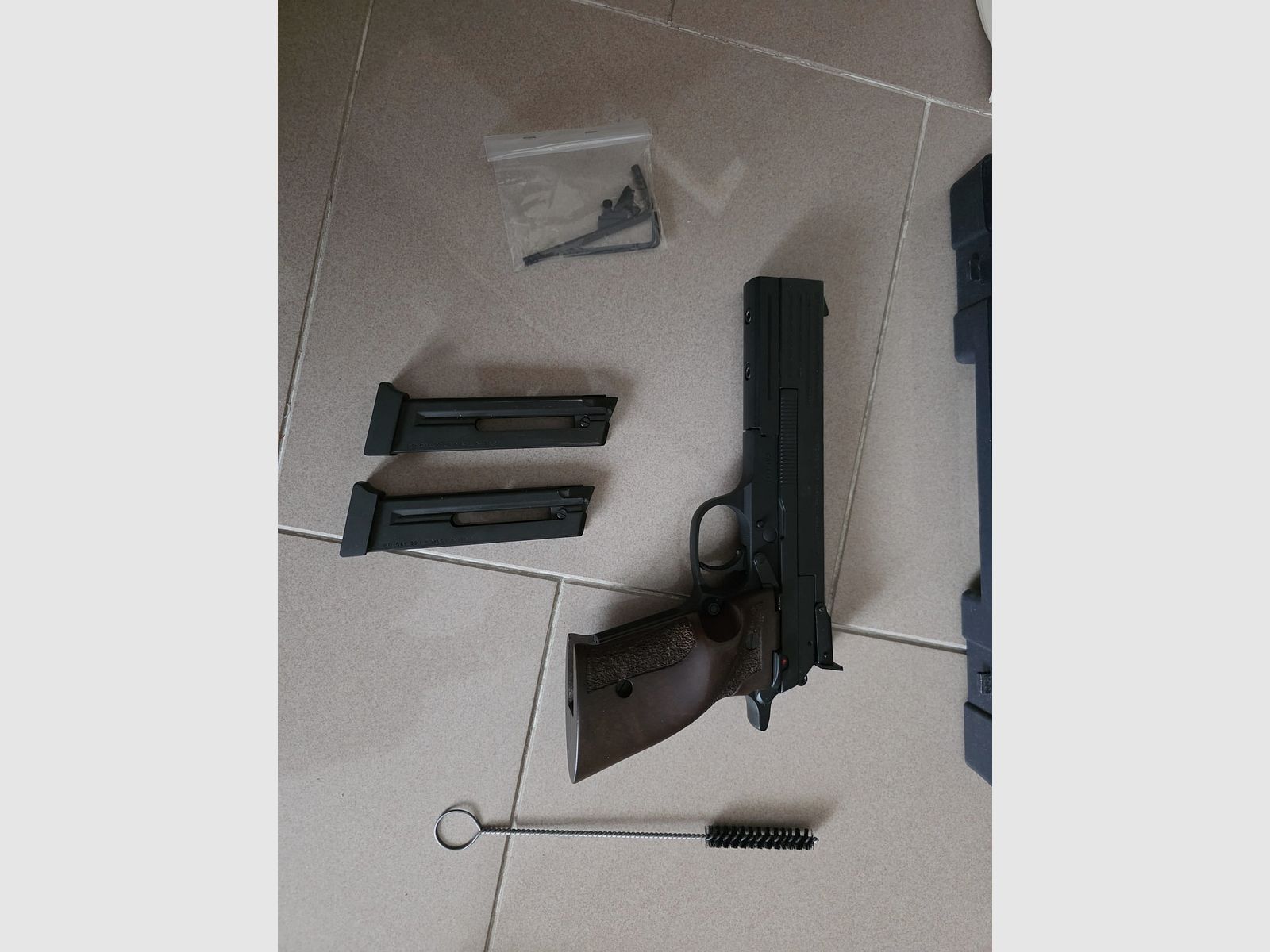 Beretta 89 Standard