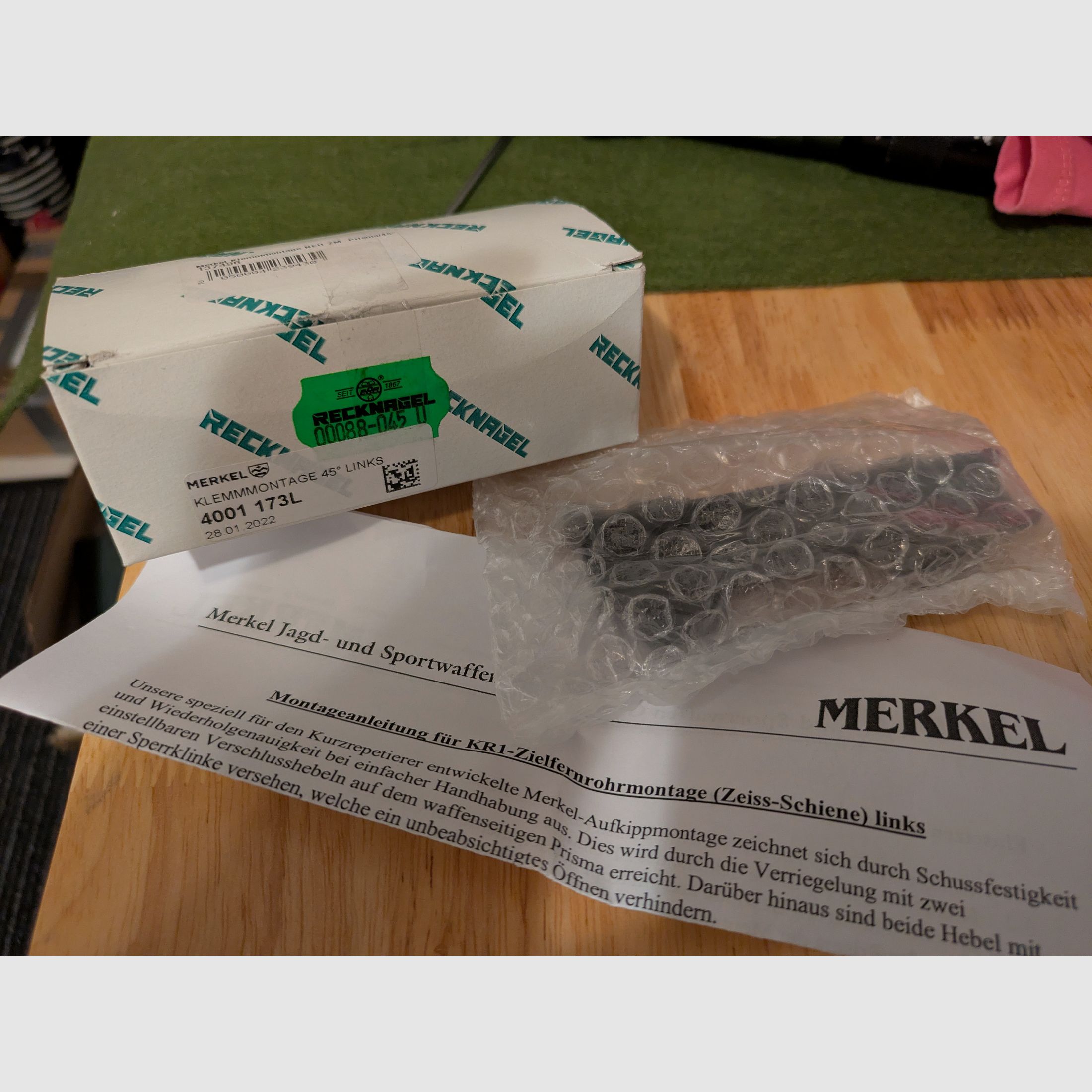 MERKEL MONTAGE FÜR KR1 BBF B3/B4 K3 und ähnl. NEUWERTIG für ZEISS VM/ZM Schiene