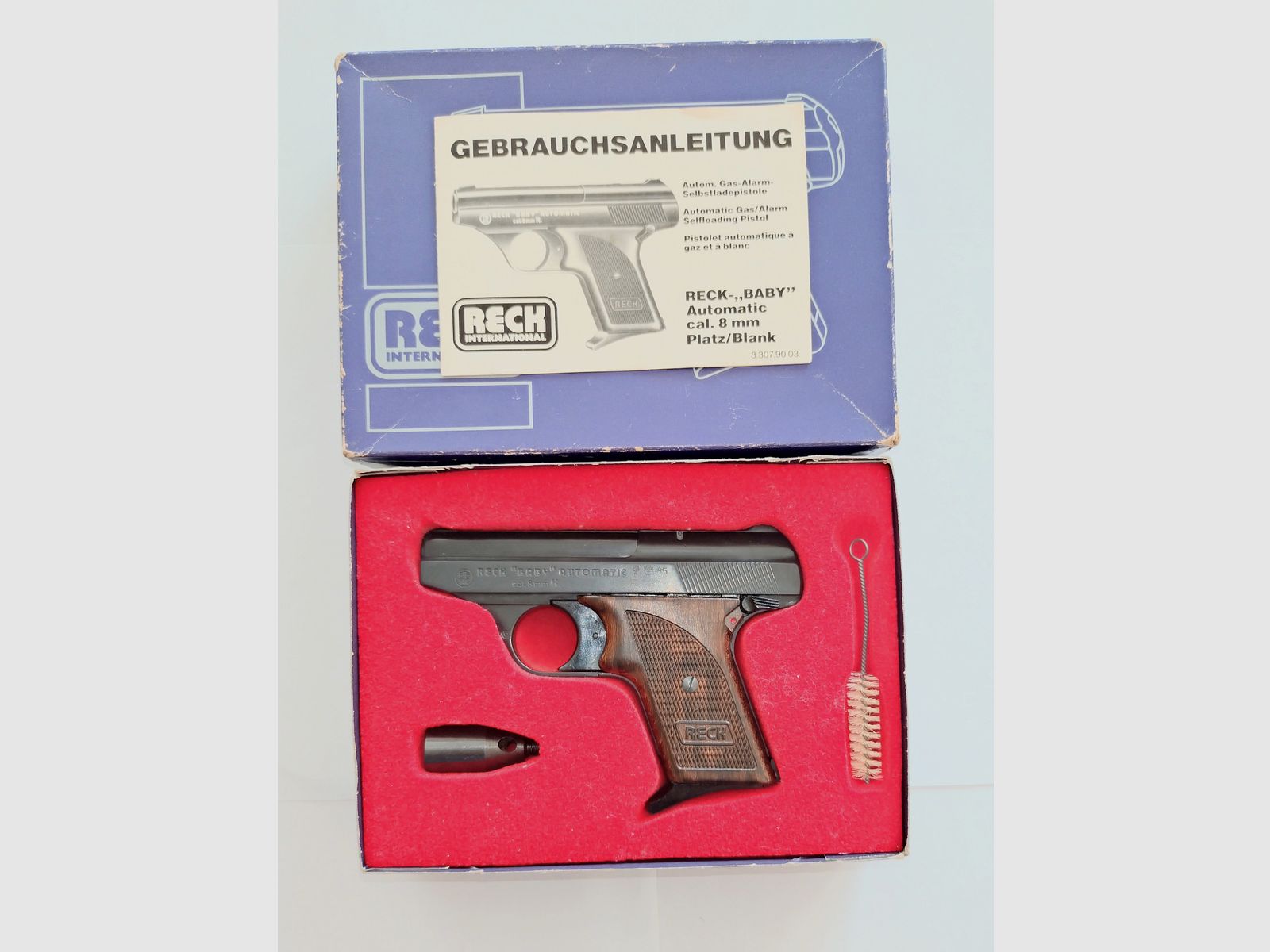 Reck  Automatic 8mm. TOP Zustand. Originalverpackung und Zubehör.