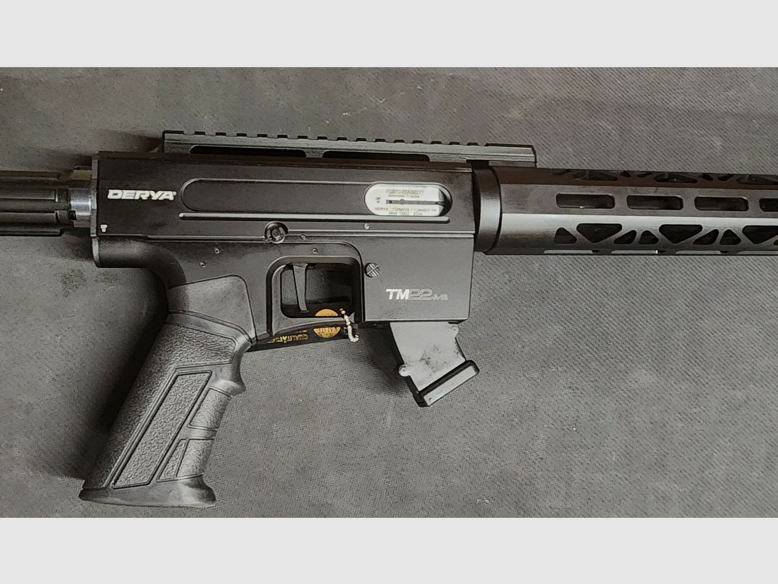 DERYA TM22 Selbstladebüchse Schwarz 18" Kal. 22 lr, Bild 9 von 11