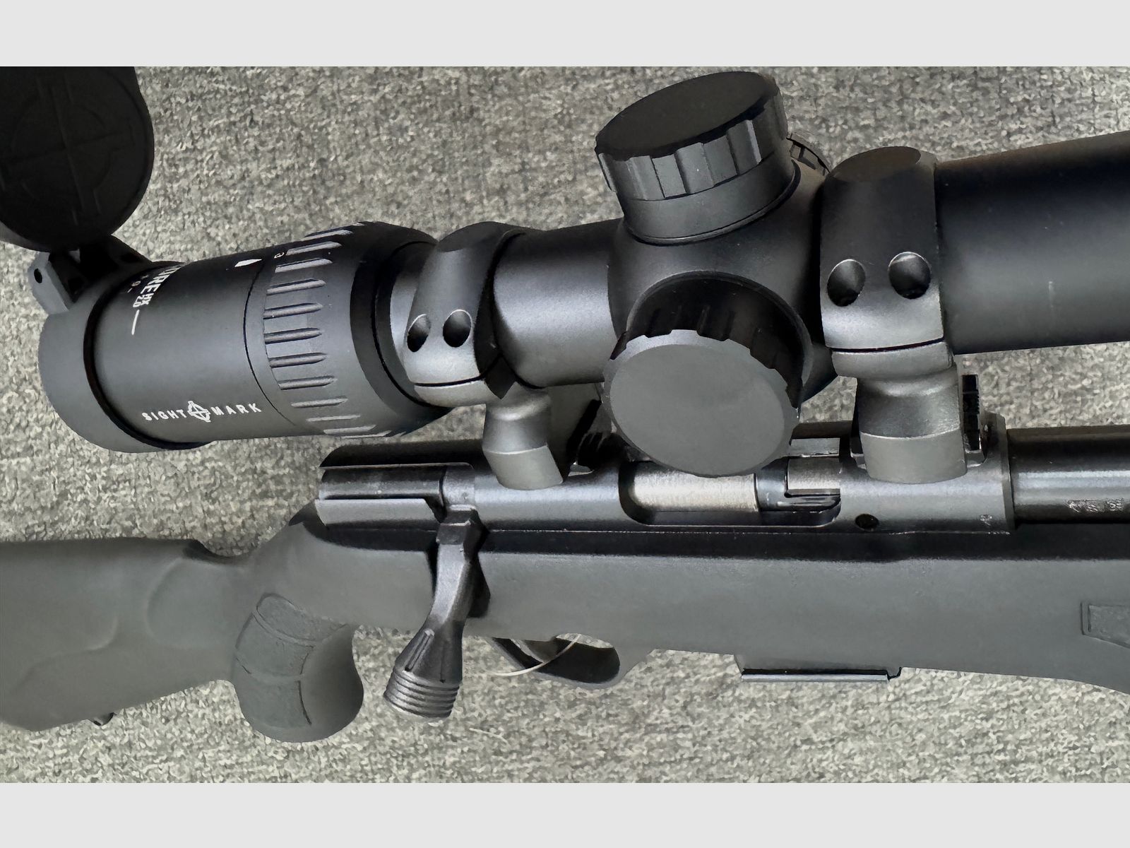 Rossi 8117 .17 HMR, MG, including 3-9x50 DX with LP, 2x magazine