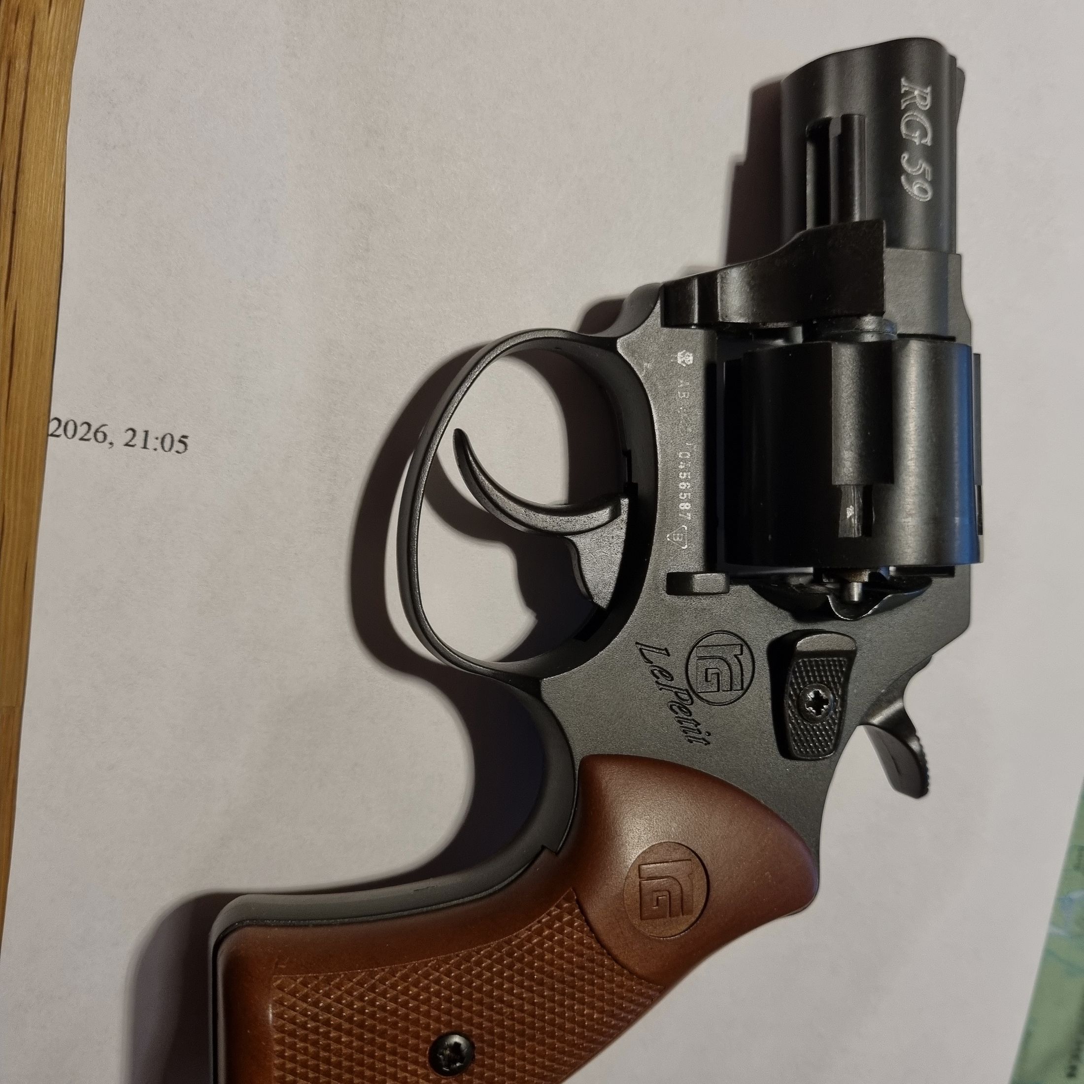 Röhm RG 59 Le Petit, 9mm, PTB 527 old version, blued, plus 50 cartridges