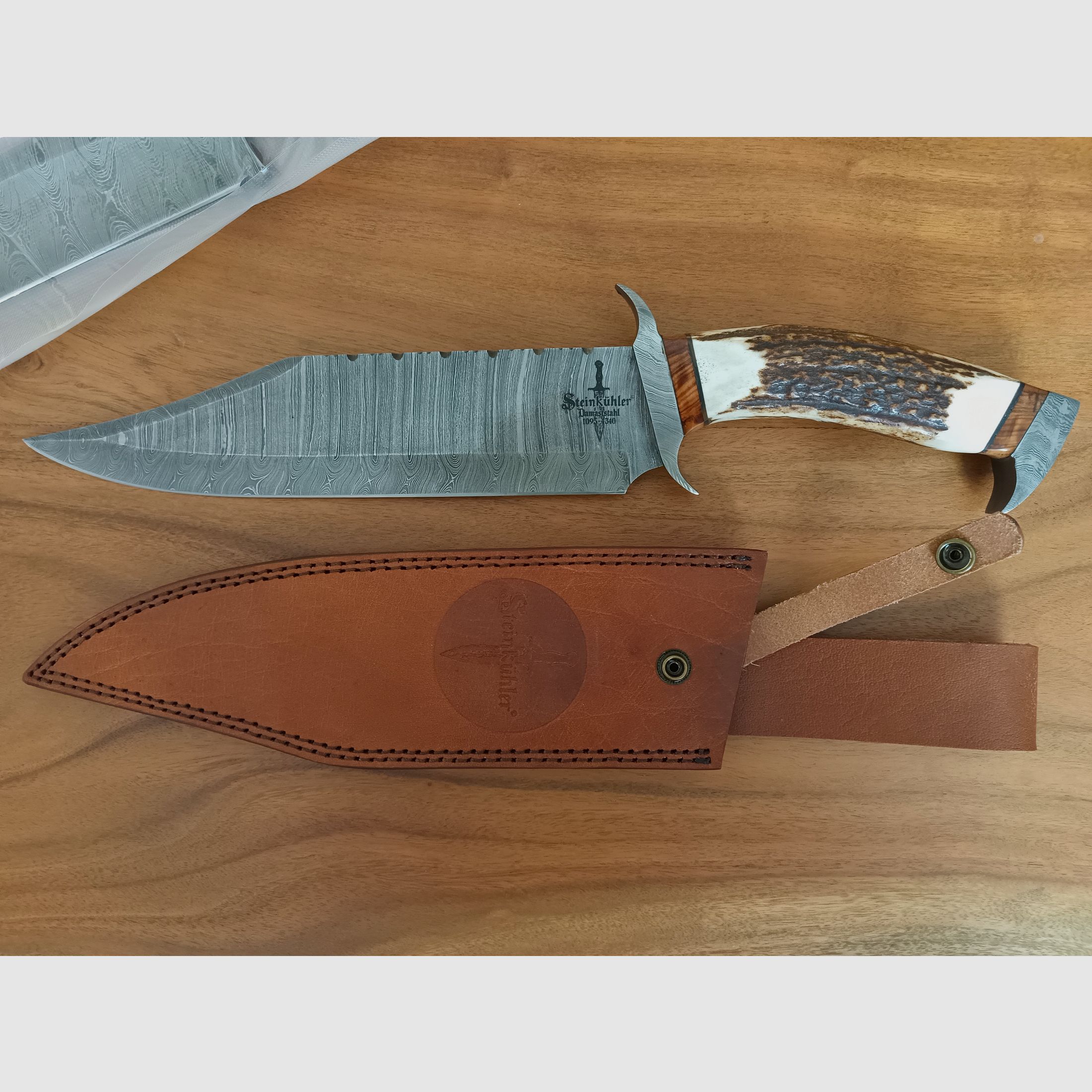 Damascus Hunting Bowie Knife – Limited Edition (Only 3 Pieces) New!