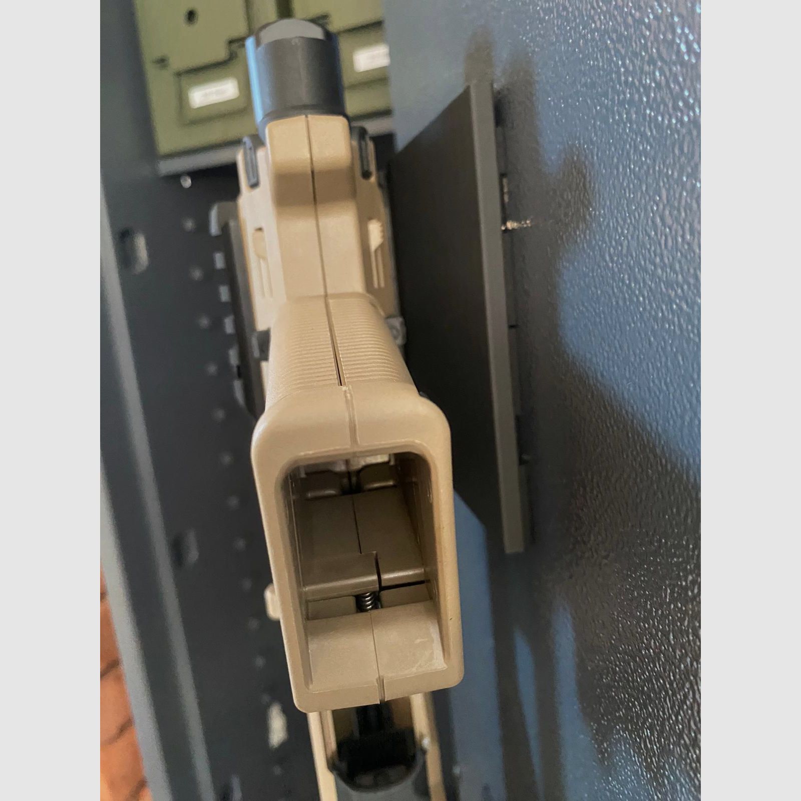 Schafthalterung für z.B. Micro Roni, Hera Arms uvm.