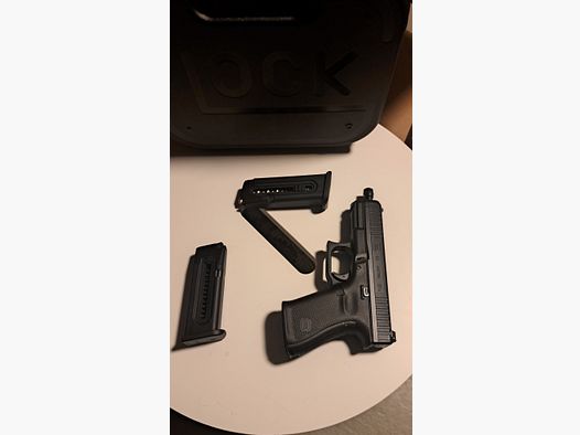 Glock 44 met schroefdraadloop