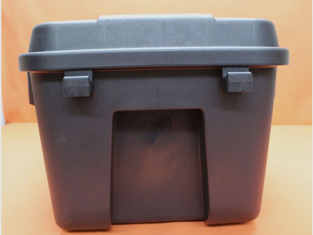 Plano Plano Grote Sporters Zwarte Koffer met Wielen: Gereedschapskist Polymer zwart ca. 96/46/36cm