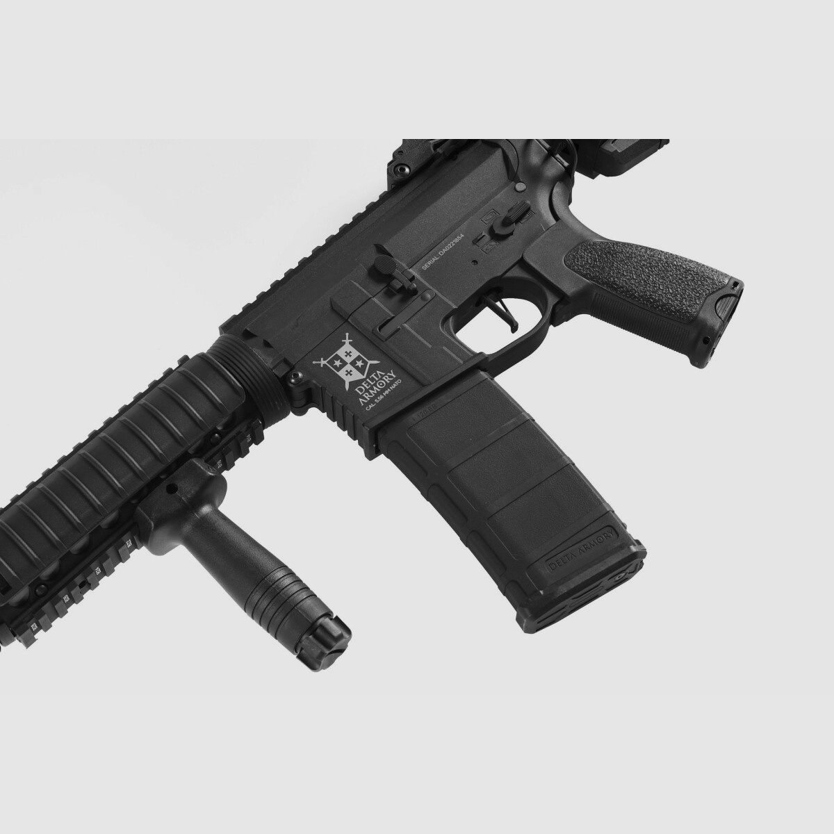 AR15 CQB-R BRAVO Delta Armory Black S-AEG Airsoft Rifle Free from 18 Years