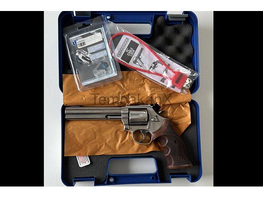 Smith & Wesson 686 TC Deluxe (686 Target Champion Deluxe)	 .357Mag