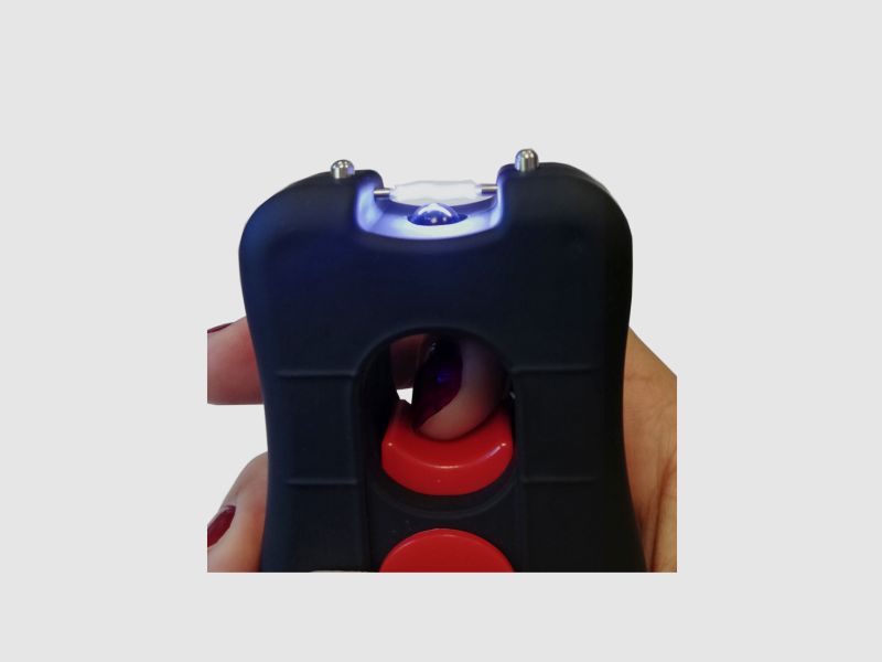 TASCHENSHOCKER 3.000.000V, Bild 2 von 4