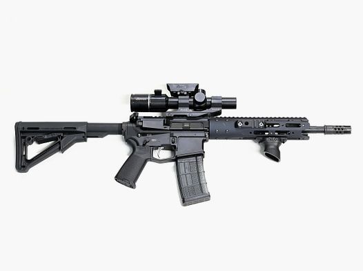 Mietwaffe | SL Gewehr Wyssen Defence WD15, Kal .223 Rem.v mit Burris ZF + Rotpunkt RT-6
