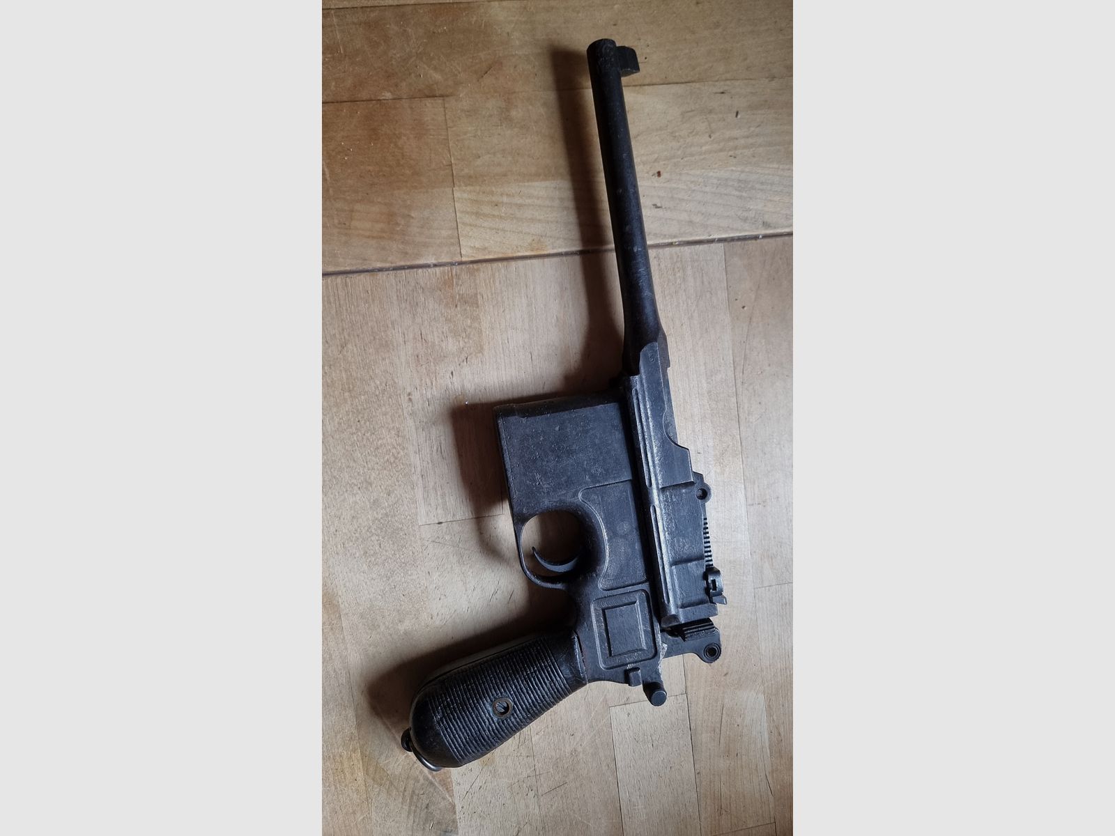 Mauser C96, Broomhandle, Mechanika trochę się zacina (potrzebna wiedza)