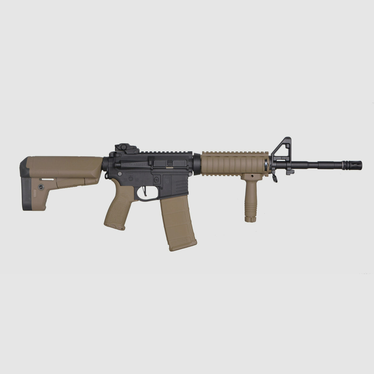 AR15 RIS BRAVO Delta Armory Tan/Nero S-AEG Fucile Airsoft Libero da 18 Anni