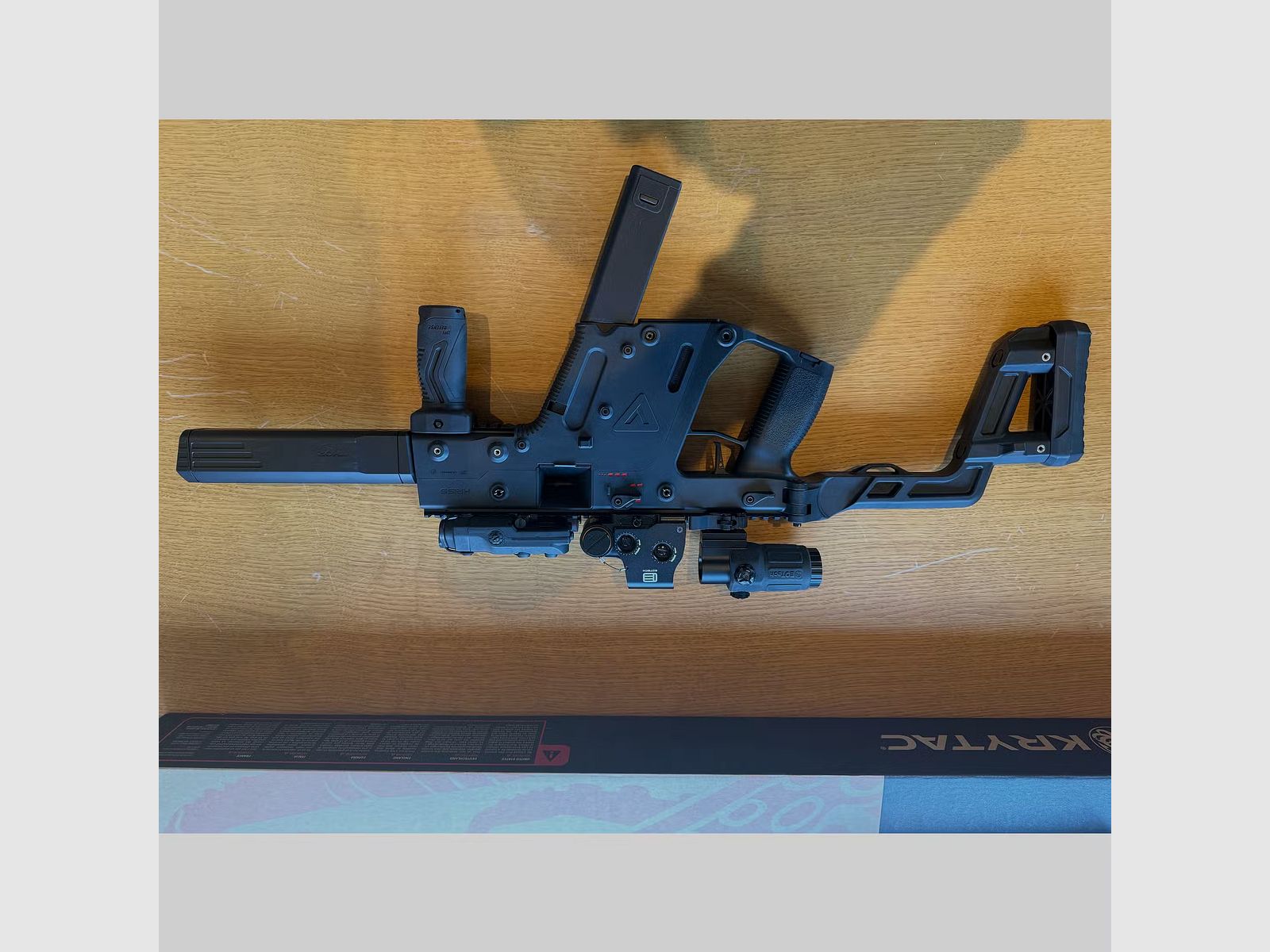 Krytac Kriss Vector Airsoft S-AEG (negro) + equipo