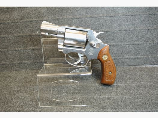 Smith & Wesson Mod. 60 2" Stainless