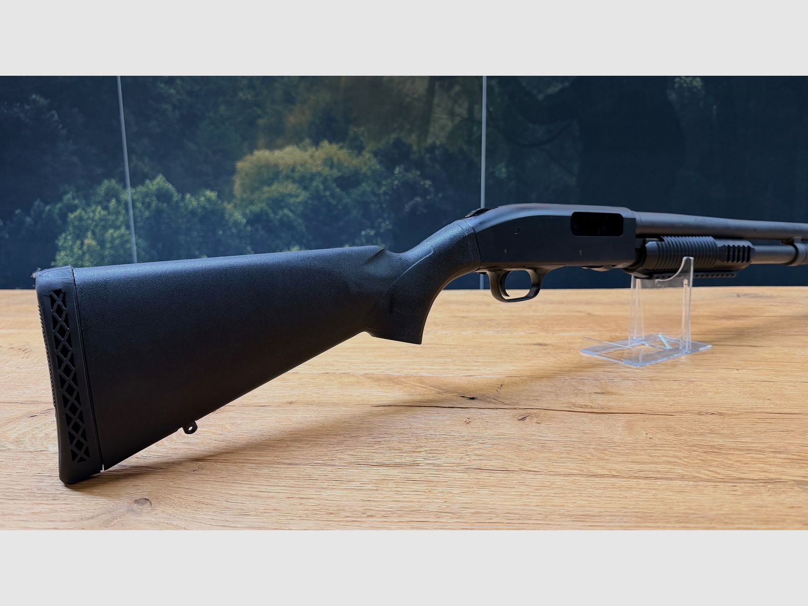 Mossberg Modell M590A1 Vorderschaftrepetierflinte / 12/76 / inkl. Magazinverlängerung / Optic Ready
