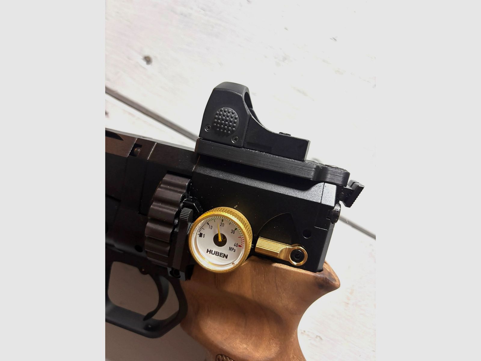 HUBEN GK 1 V3 en 5,5 mm o .22 Nuevo con súper accesorios PV 2400 €