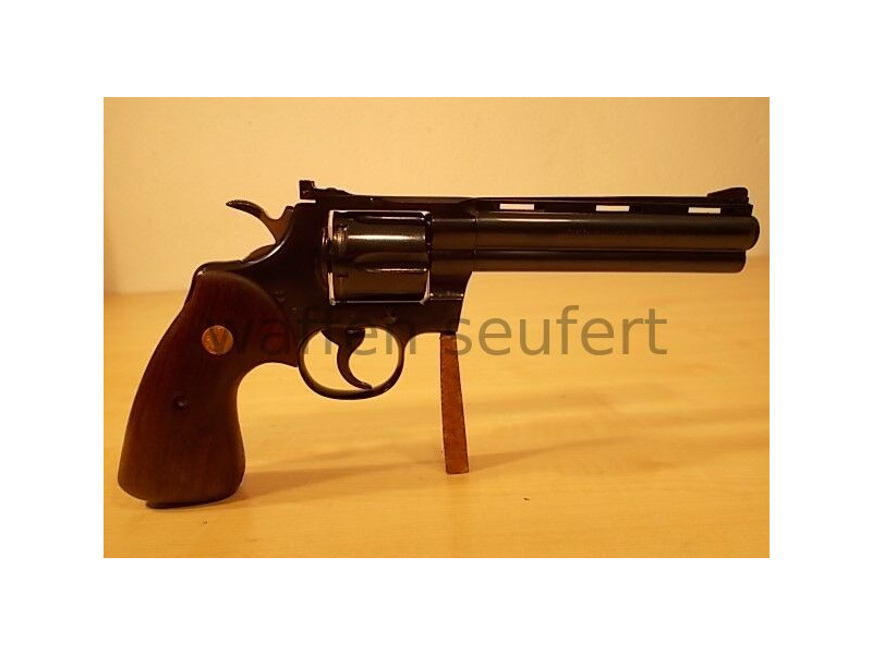 Colt Python 6Z Revolver 1972